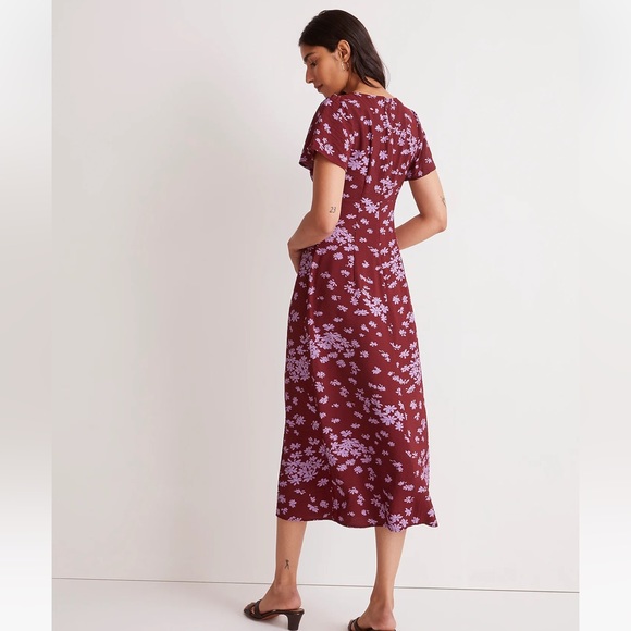 Madewell V-Neck Flutter-Sleeve Midi Dress - Picture 4 of 6